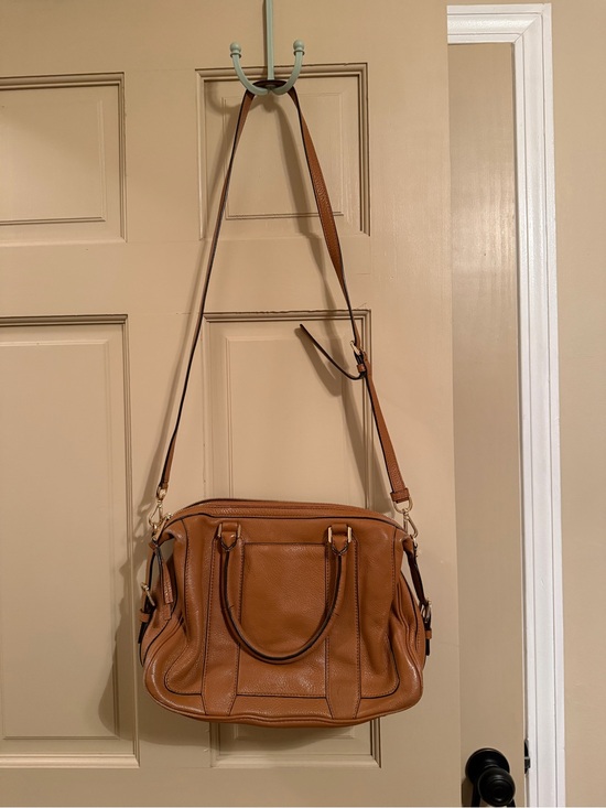 Michael Kors Handbags - Michael Kors Caramel Pebbled Leather Satchel with Gold Hardware